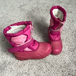 Toddler Girl Snow boots - Size 9